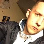 brandon slack - @omgitspickle - Instagram