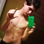 Brandon Tyre - @dayoungsinatra - Instagram