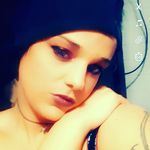 Brandy Lambert - @bray_buttercup - Instagram