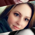Brandy Lindsey - @withaturnofthepage - Instagram