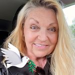 Brenda Buck - @minx1_mit - Instagram