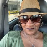 Brenda Cross - @brenda.cross - Instagram