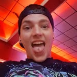 Brendon Henderson - @whofriggincares36 - Instagram