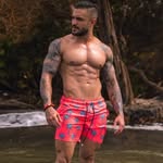 Brent Troy - @therealesteyeguy - Instagram