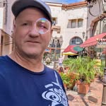 Bret Carter - @mrbretsee - Instagram