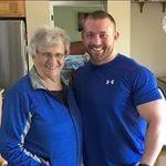 Bret Ryan Tinder - @bret.with.one.t - Instagram