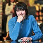 Brett Armstrong - @brettarmstrongauthor - Instagram