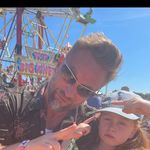 Bri bo , music bod Parlophone/ Warner Music UK !! @vintage - @bhayes1973 - Instagram