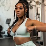 BRIA SIMS “THE Waist Doc” - @waistdoc - Instagram