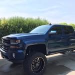Brian Allred - @nfamous_17 - Instagram