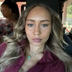 bri - @briana.denekas - Instagram