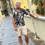 Brian Esser - @esser.lolorara - Instagram