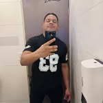 Brian Luckeŕ - @brian_luckerr - Instagram