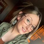 Briana - @brianarossignol - Instagram