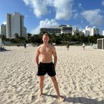 Brian - @brian_trader95 - Instagram