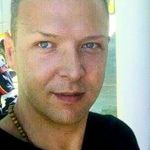 Brian Vanden Berg - @magenta.intl.info__ - Instagram