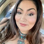 Briana “Bee” Victoria Mendoza - @beehappybeegoodhair - Instagram