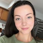 Briana Bennett - @bribennett2 - Instagram