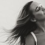 Briana Bennett - @bribenntt - Instagram
