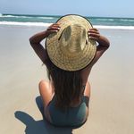 Briana Turner - @saree_hoop - Instagram