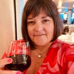 Bridget Lyons - @bridgetlyons1970 - Instagram