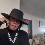 Bridget Walton - @b.bling_pretty - Instagram