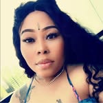 Brit Davis - @jeanvielle - Instagram