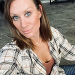 Brittany Burris - @unfiltered__momma - Instagram