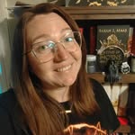 Brittany Cates - @brittluvsbooks - Instagram