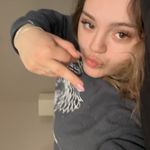 britt - @brittney.comer - Instagram