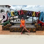 Brittany DeWitt - @just_dewitt_and_book - Instagram