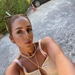 Brittany Dutton - @britt.dutt - Instagram