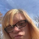 Brittney Edwards - @brittneyedwards520 - Instagram