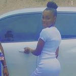 Brittney Howell - @brittney.howell.77 - Instagram
