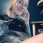 Brittany Pickens - @linguallucy - Instagram