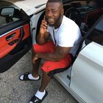 Broderick Bucket Lloyd - @mr_color_money1 - Instagram