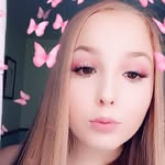 Bronwyn Bell - @makeupbybrony - Instagram