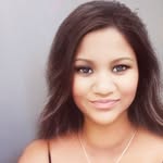Bronwyn Stuart - @bronwyn.stuart.737 - Instagram