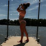 Brook Baker  - @brookbakerr - Instagram