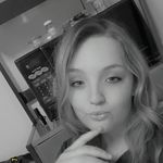 Brooke Simms - @brooke.simms.393 - Instagram