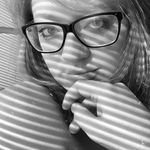 brooke asmussen - @thebeautyinthenegatives - Instagram