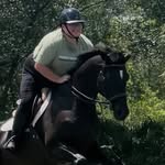 Brooke Bell 🩵 - @brookebackequestrian - Instagram