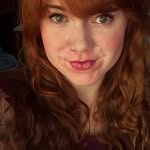 Brooke Cunningham - @onthebrookeshelves - Instagram
