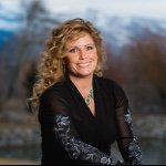 Brooke DeVries - @devriesrealestate - Instagram
