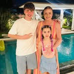 Brooke Dunne - @brookemark77 - Instagram