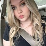 Brooke - @brookehobbs___ - Instagram