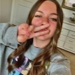 Brooke - @brookeneely__ - Instagram
