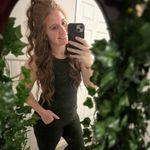 Brooke Newcomb - @bdk9220 - Instagram
