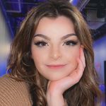 Brooke Newell - @brookexnewell - Instagram