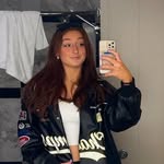 B - @brooke.schramek - Instagram